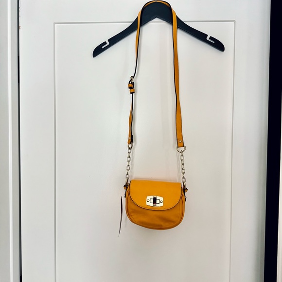 NEW Merona golden yellow small purse adjustable strap - Picture 2 of 5